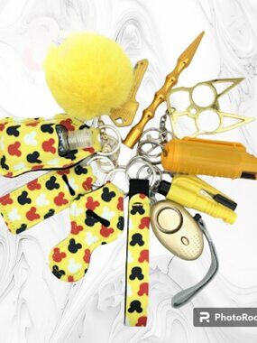 12pc Assorted Style Keychain sets B31